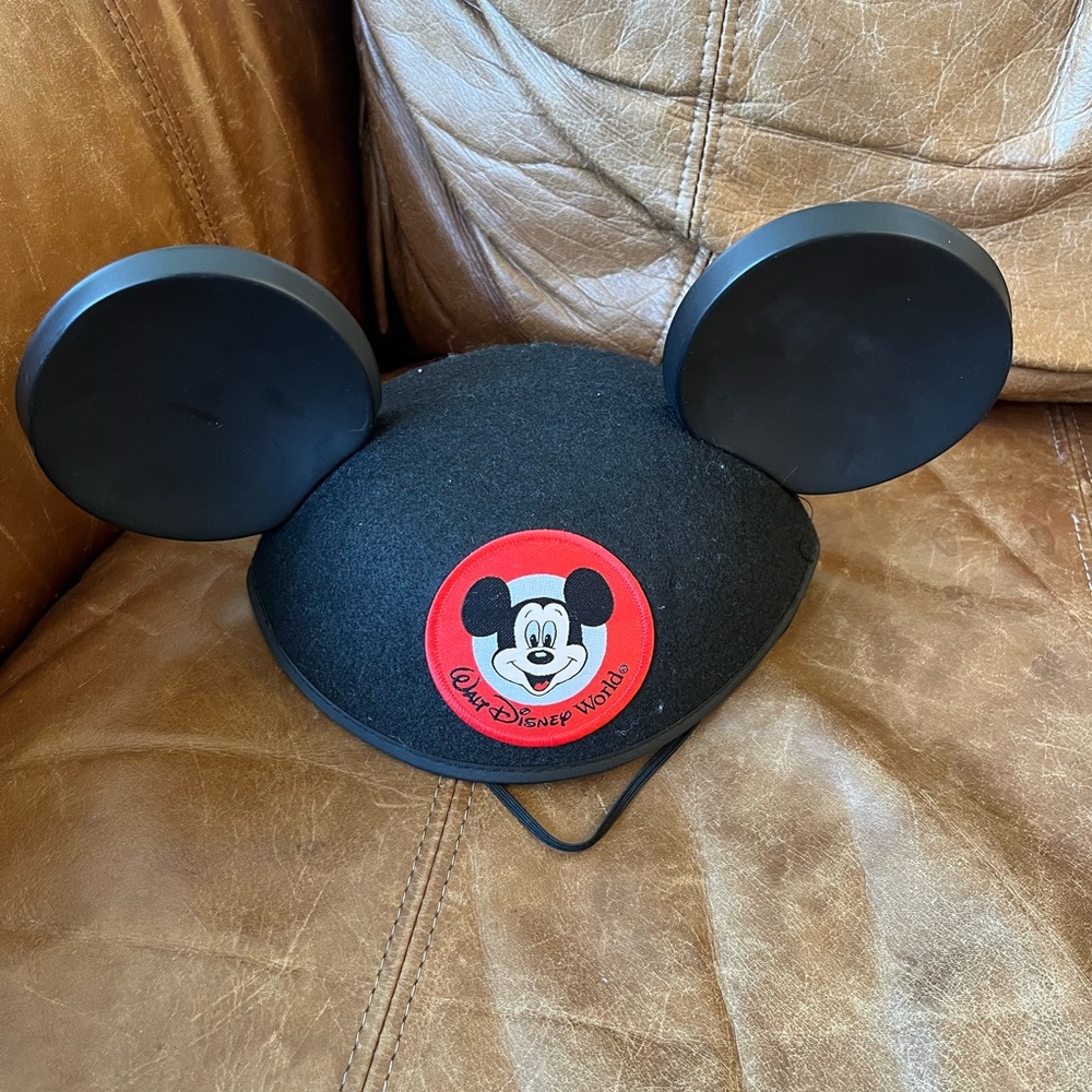 Disney Black Mickey Mouse Ears Hat